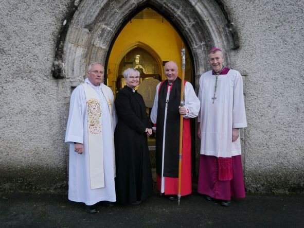 Bishop Wilkinson with Fr Pat Hennessy (Leighlin), The Reverend Susan Gallagher and BIshop Denis Nulty after the enthronement