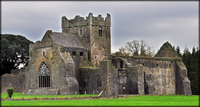 Kilcooley Abbey 001L